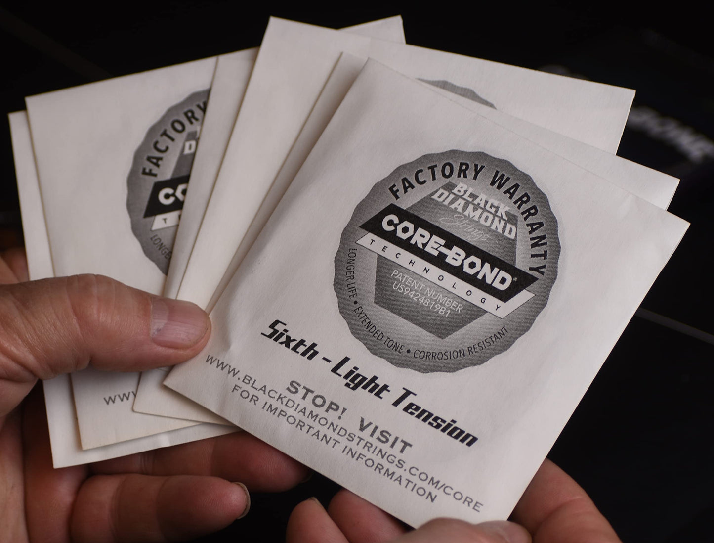 Black Diamond Strings® CORE-BOND™ Light Tension 09.5-042 N477XLCB - N095CB